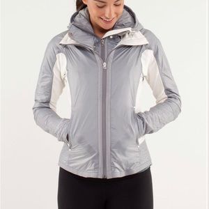 Lululemon Run Bundle Up Jacket Cream/Slate